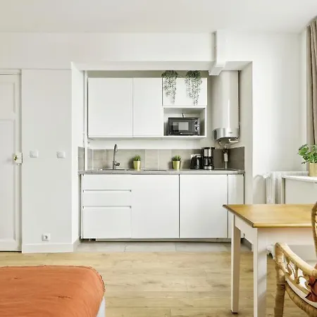 Stylish Studio Near The Champ De Mars アパート *