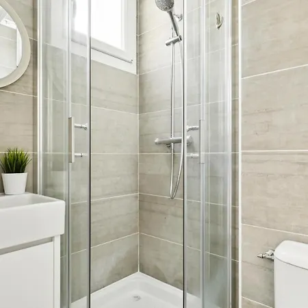 Stylish Studio Near The Champ De Mars アパート パリ